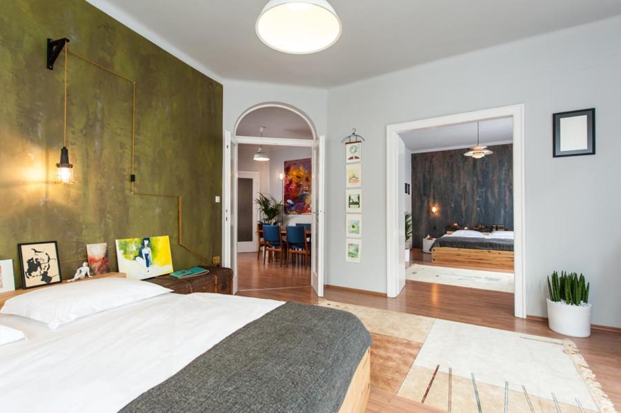 Europe Heart Apartment For 9 Budapest Kültér fotó